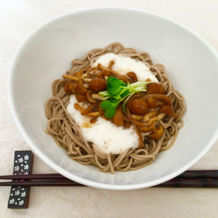 ねばトロ~♪ちゅるりんなめことろろ蕎麦♡